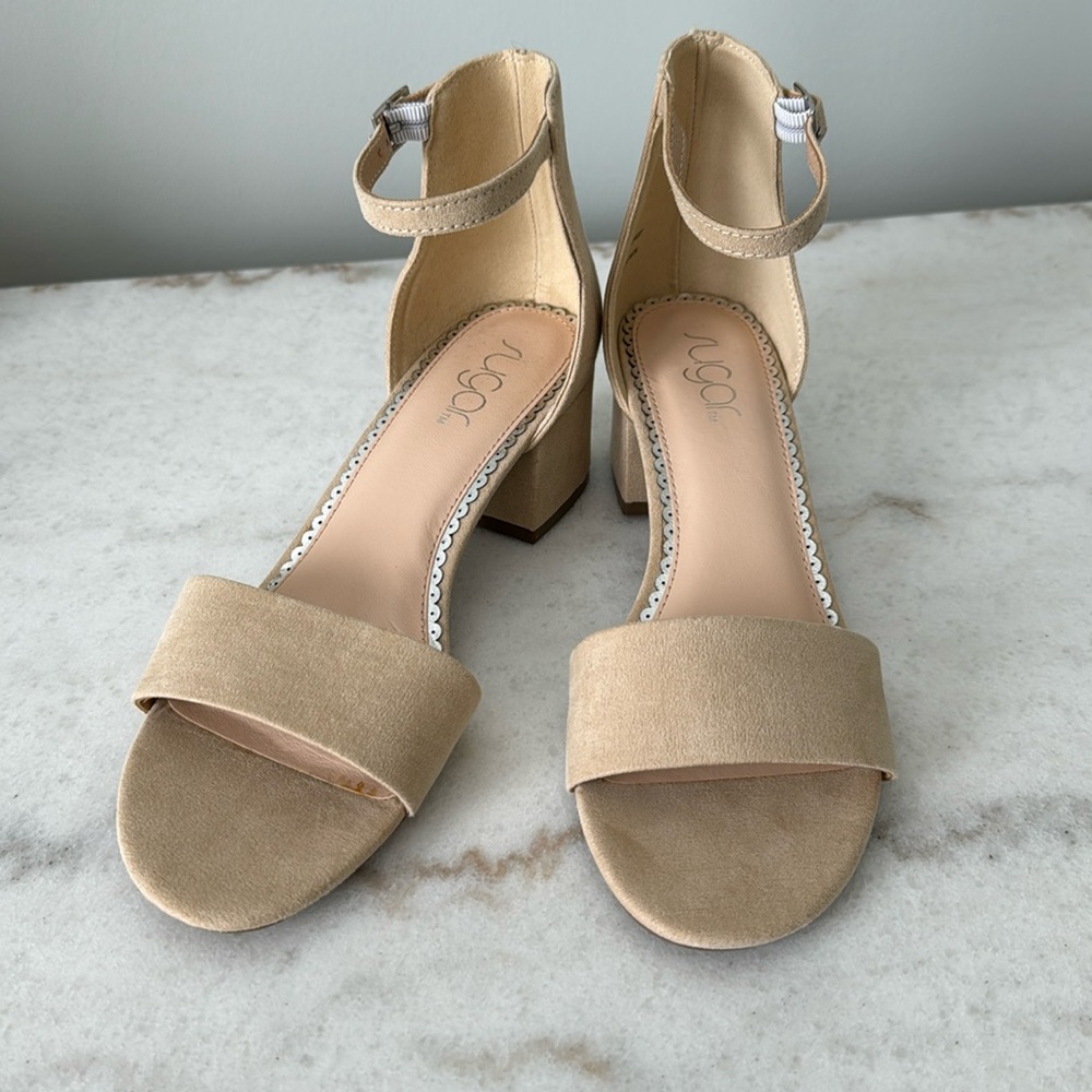 Sugar Noelle Dress Sandal. Color Nude. Size 7.5M
